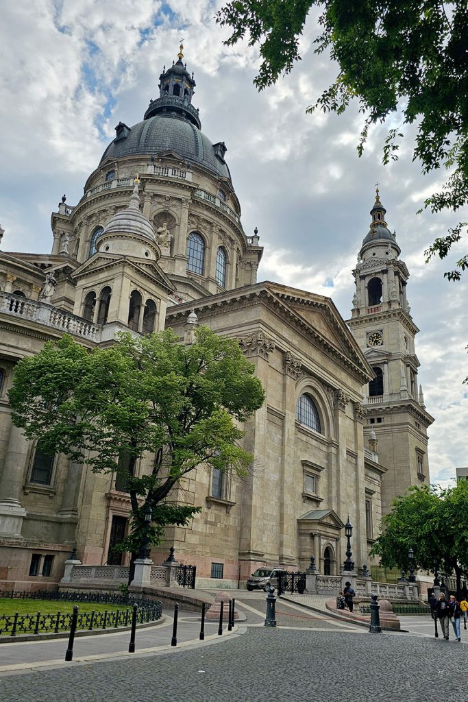 St. Stephen's Basilica on a cloudy day
