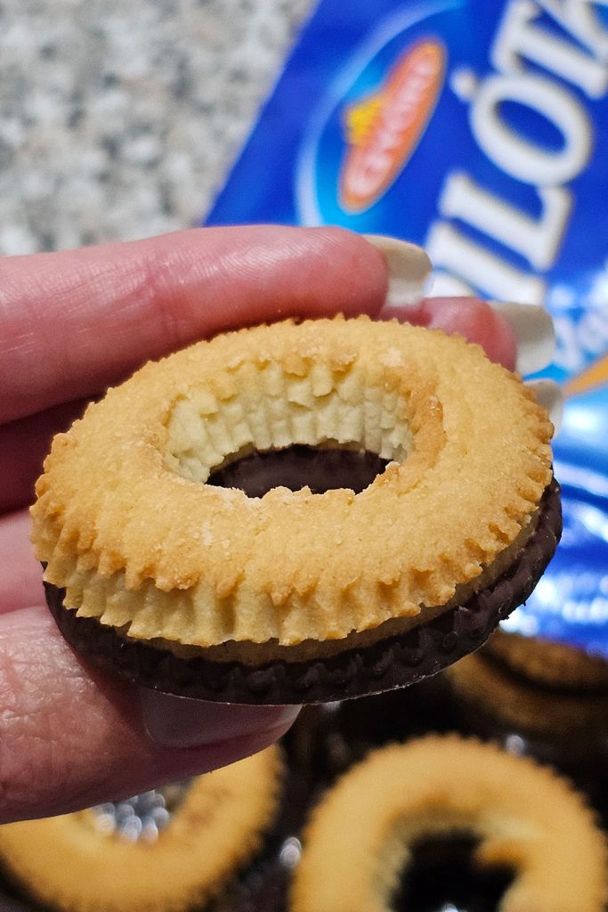 Vanilla Ring Hungarian biscuit