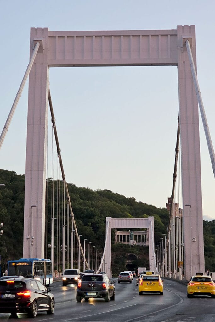 Elisabeth Bridge as seen from Pest side, Ferenciek tere