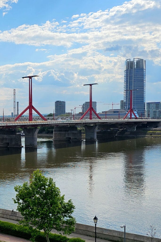 Rákóczi Bridge with the Mol Campus in the background