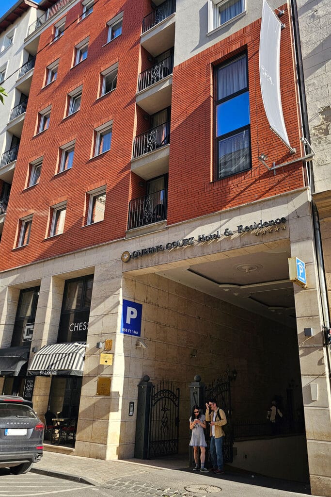 Queen’s Court Hotel & Residence in Budapest