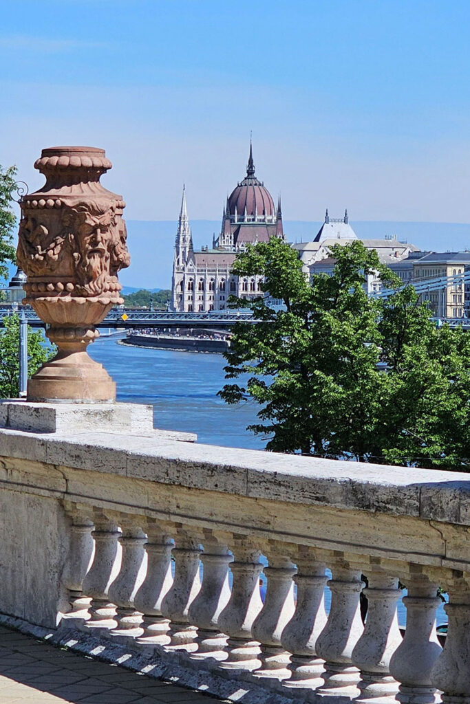 Castle Garden Bazaar views